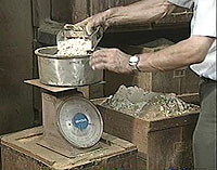 mixing1.jpg mixing1.jpg